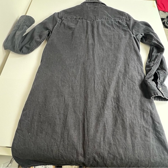 Levi's Charcoal Button-Up Pearl Snap Denim Dress Size Large - Picture 2 of 6